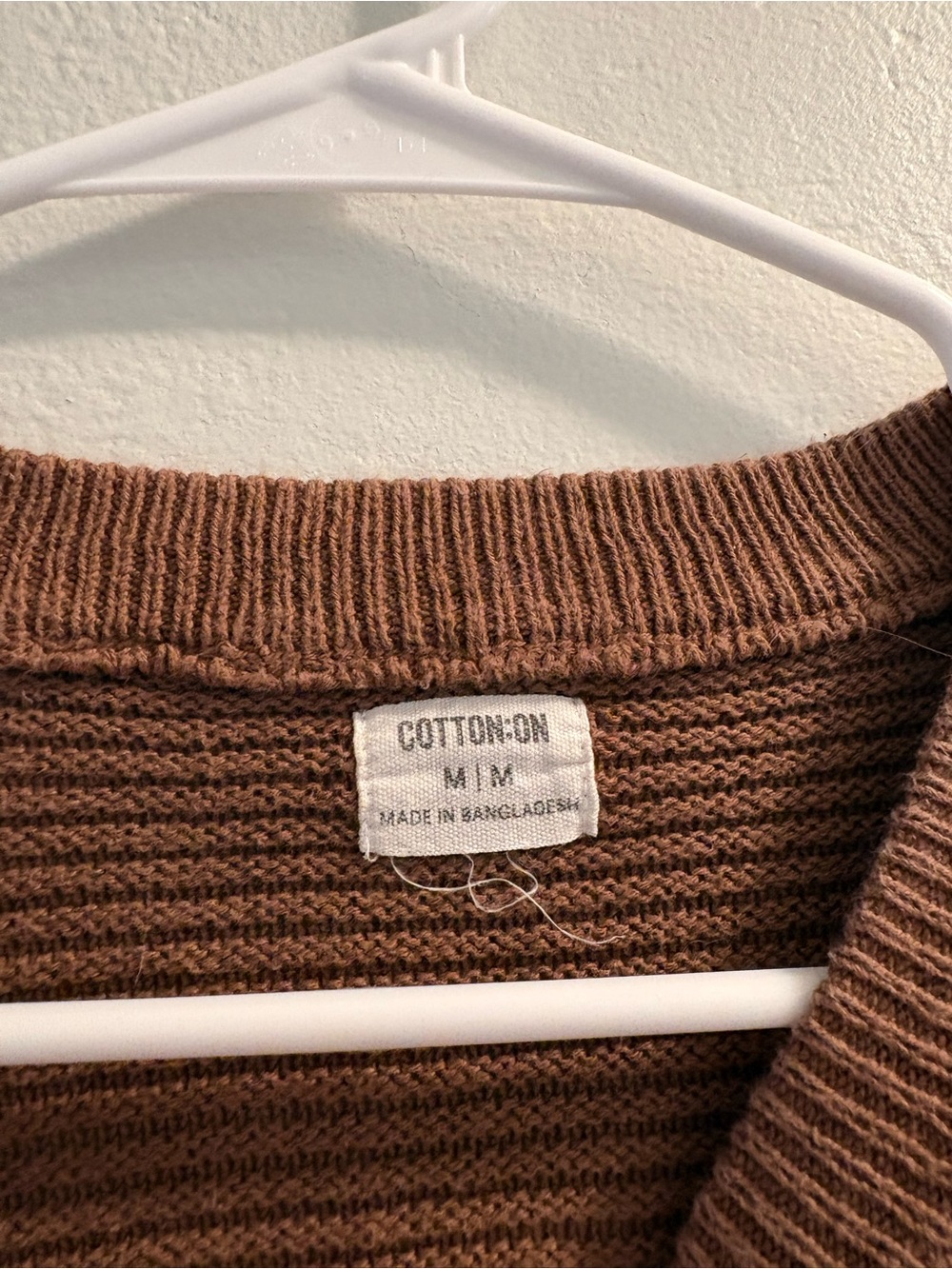 Cropped Rib-Knit Sweater - Picture 4 of 5